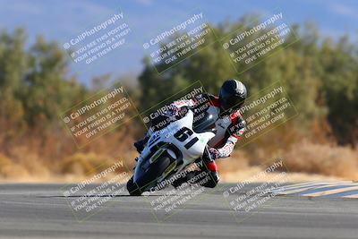 media/Jan-08-2022-SoCal Trackdays (Sat) [[1ec2777125]]/Turn 7 (1035am)/